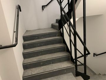 Venta - Gran ambiente tipo loft c/balcón y patio al frente. Muy luminoso - Belgrano - A estrenar