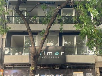 Venta - Gran ambiente tipo loft c/balcón y patio al frente. Muy luminoso - Belgrano - A estrenar