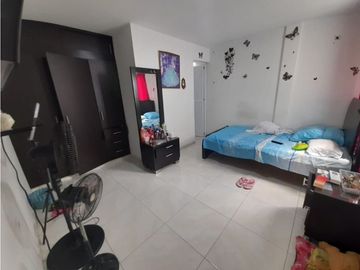Altamira - Casa Bifamiliar con terraza en venta y/o permuta Palmira
