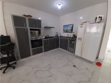 Altamira - Casa Bifamiliar con terraza en venta y/o permuta Palmira
