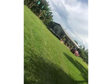 SE VENDE FINCA EN KM 2 VA ARMENIA- MONTENEGRO, QUINDIO