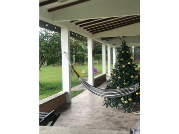 SE VENDE FINCA EN KM 2 VA ARMENIA- MONTENEGRO, QUINDIO