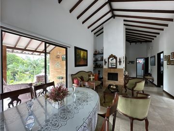 Venta Hermosa Casa Campestre Ubicada Vía Condina - Pereira