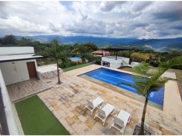 Casa En Condominio Con Hermosa Vista Cerca Al Centro