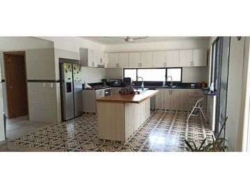 Casa En Condominio Con Hermosa Vista Cerca Al Centro