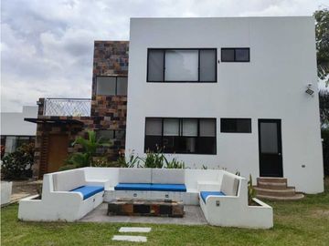 Casa En Condominio Con Hermosa Vista Cerca Al Centro