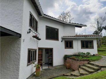 Renta casa amoblada