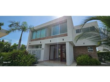 Casa en Venta en Aguamarina Beach Resort