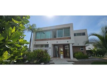 Casa en Venta en Aguamarina Beach Resort