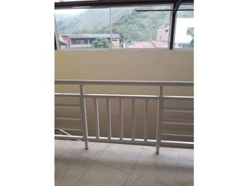 Pilas de Dapa Valle del Cauca - Casa con terraza en venta
