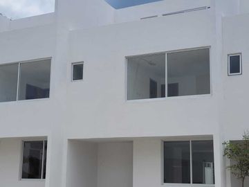 Casa en Venta por Mariano Otero, Zapopan Jalisco.