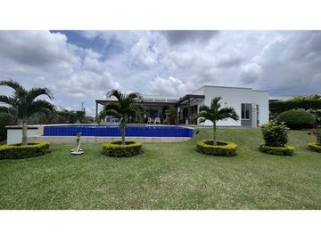 VENTA DE CASA CAMPESTRE EN ARMENIA, QUINDIO, COLOMBIA