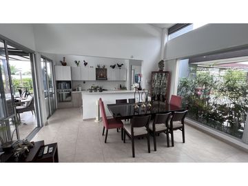 VENTA DE CASA CAMPESTRE EN ARMENIA, QUINDIO, COLOMBIA