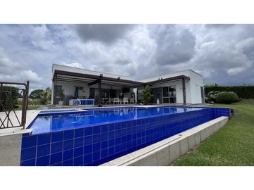 VENTA DE CASA CAMPESTRE EN ARMENIA, QUINDIO, COLOMBIA