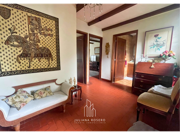VENDO CASA ESQUINERA EN CATAY (1 PISO)