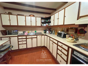 VENDO CASA ESQUINERA EN CATAY (1 PISO)