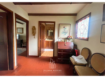 VENDO CASA ESQUINERA EN CATAY (1 PISO)