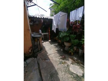 AMPLIA CASA EN VENTA SAN ROQUE