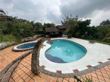 (MC) Casa en condominio en venta en Miralia Dapa