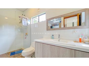Casa Campestre en Parcelación Vía San Antonio - La Ceja