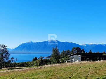 PARCELAS CON  VISTA AL LAGO LLANQUIHUE EN BOSQUE MIRADOR