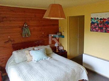 HERMOSA CASA EN CONDOMINIO A SÓLO 6KM DEL CENTRO