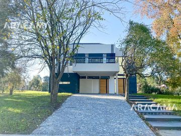 Casa en venta - Canning