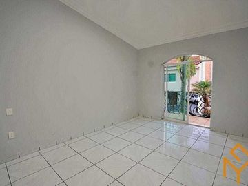 BAJA DE PRECIO !!!Casa en Venta  en Virreyes Residencial (Recorrido Virtual)