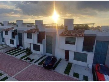 Casa en Condominio en Venta, Cacalomacan, Toluca, Edo. México