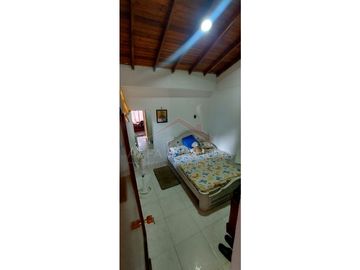 CÚCUTA - BARRIO EL CONTENTO VENTA DE CASA CON RENTAS.