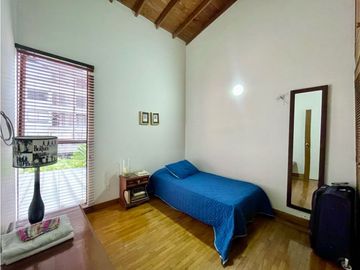 CASA SECTOR EL TESORO EN UNA SUPER UBICACION