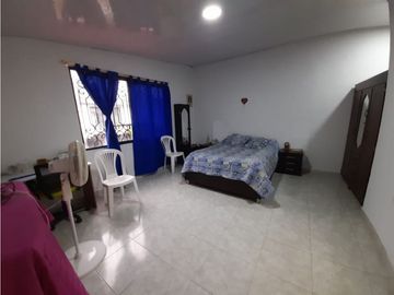 Barrio Guayacanes del Ingenio - Casa esquinera en venta