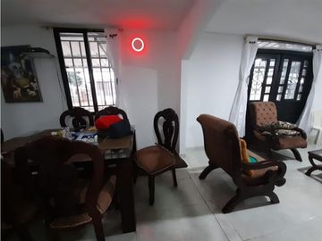 Barrio Guayacanes del Ingenio - Casa esquinera en venta