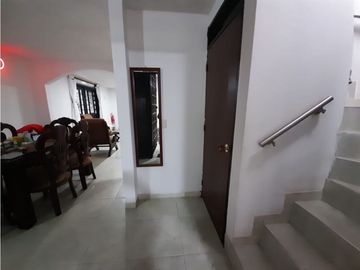 Barrio Guayacanes del Ingenio - Casa esquinera en venta