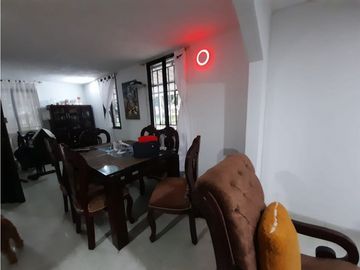 Barrio Guayacanes del Ingenio - Casa esquinera en venta
