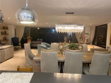Casa en venta en Envigado sector Loma de Benedictinos