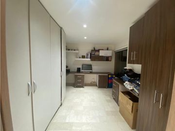 Casa en venta en Envigado sector Loma de Benedictinos