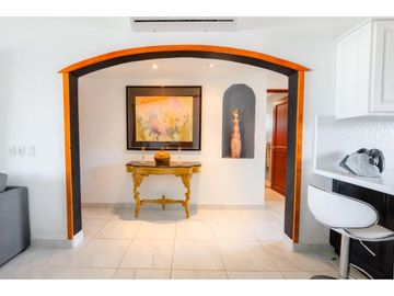 Condominio frente al mar completamente renovado