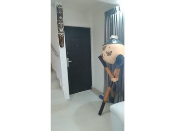 CASA SUPER EQUIPADA CONSTRUCCION AÑADIDA DOMINIO CUMBRES $ 4.350.000M