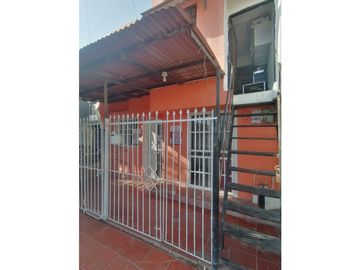 CASA EN VENTA LOS ALMENDROS