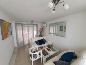 LINDA Y AMPLIA CASA EN VILLA SANTOS-DUPLEX- CASA 1