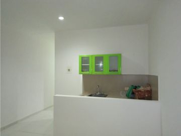 Hermosa Casa Bifamiliar de 2 pisos en Gaira 005