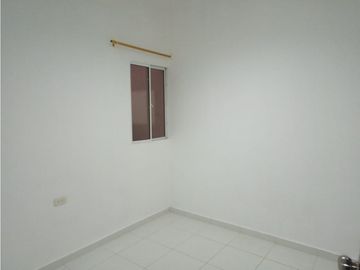 Hermosa Casa Bifamiliar de 2 pisos en Gaira 005
