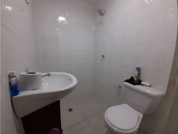 Barrio Fátima - Casa esquinera bifamiliar remodelada en venta Palmira