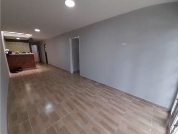 Barrio Fátima - Casa esquinera bifamiliar remodelada en venta Palmira