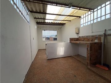 SE VENDE CASA EN BRISAS DE LOS ALAMOS