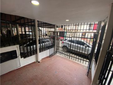 SE VENDE CASA EN BRISAS DE LOS ALAMOS
