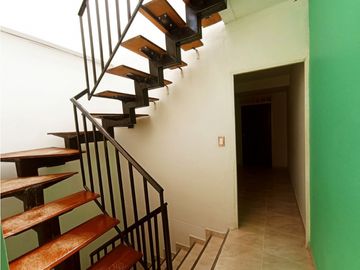 SE VENDE CASA EN BRISAS DE LOS ALAMOS