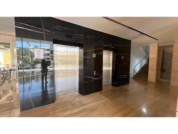 SE VENDE APARTAMENTO EN RIOMAR