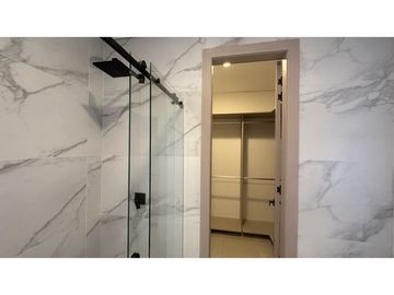 SE VENDE APARTAMENTO EN RIOMAR